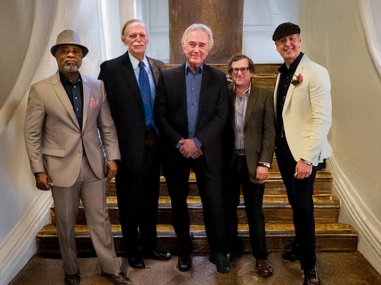 Riggers Loft Band 1 8e06 768x573